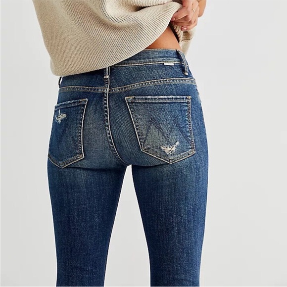 Mother The Insider Crop Step fray Jeans - Picture 3 of 8